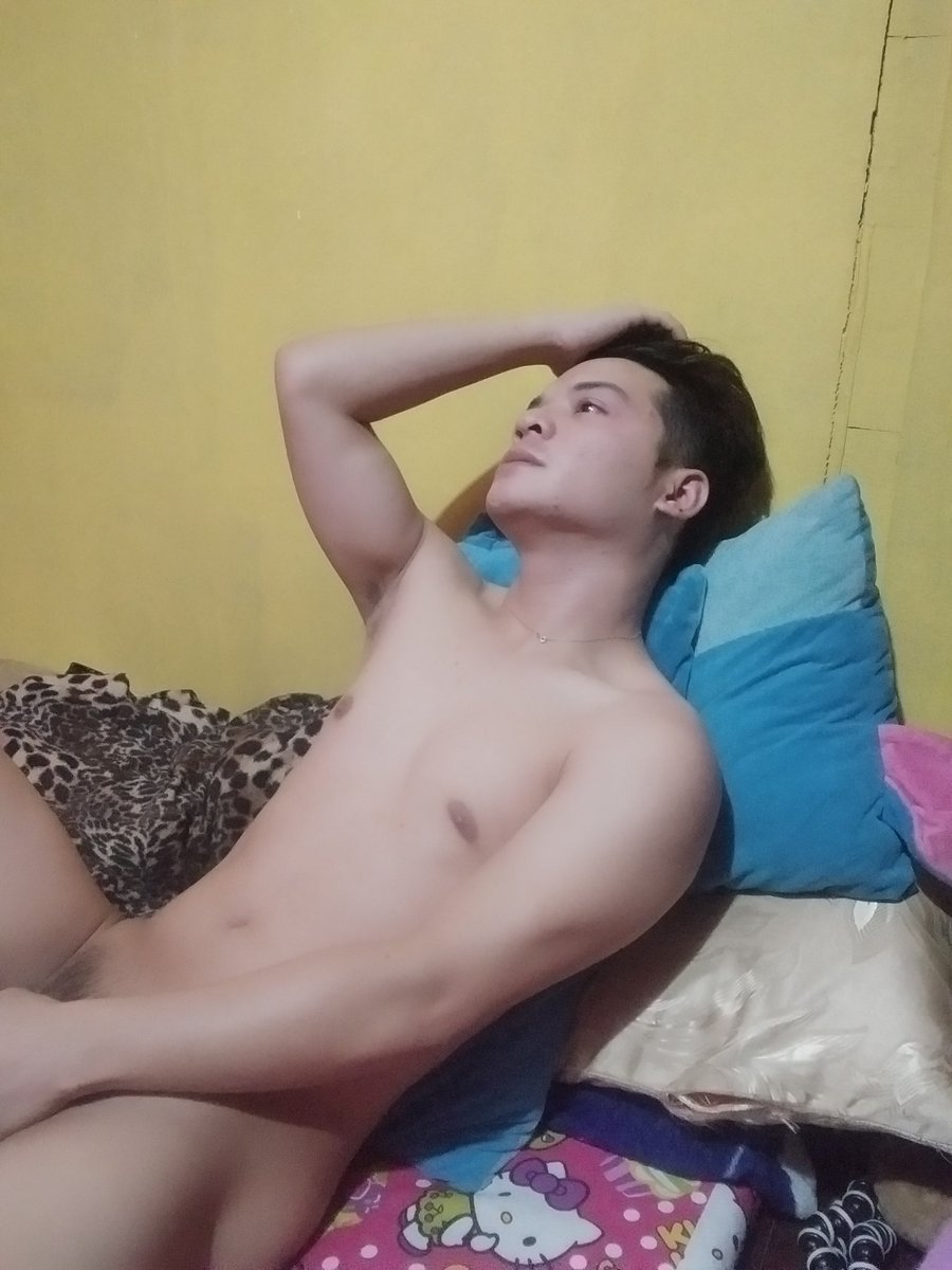 JayPalermo8's tweet photo. tamang higa lang, baka gusto mo pumatong ? tara 🍆🍌 https://t.co/E9FCYVbbEN