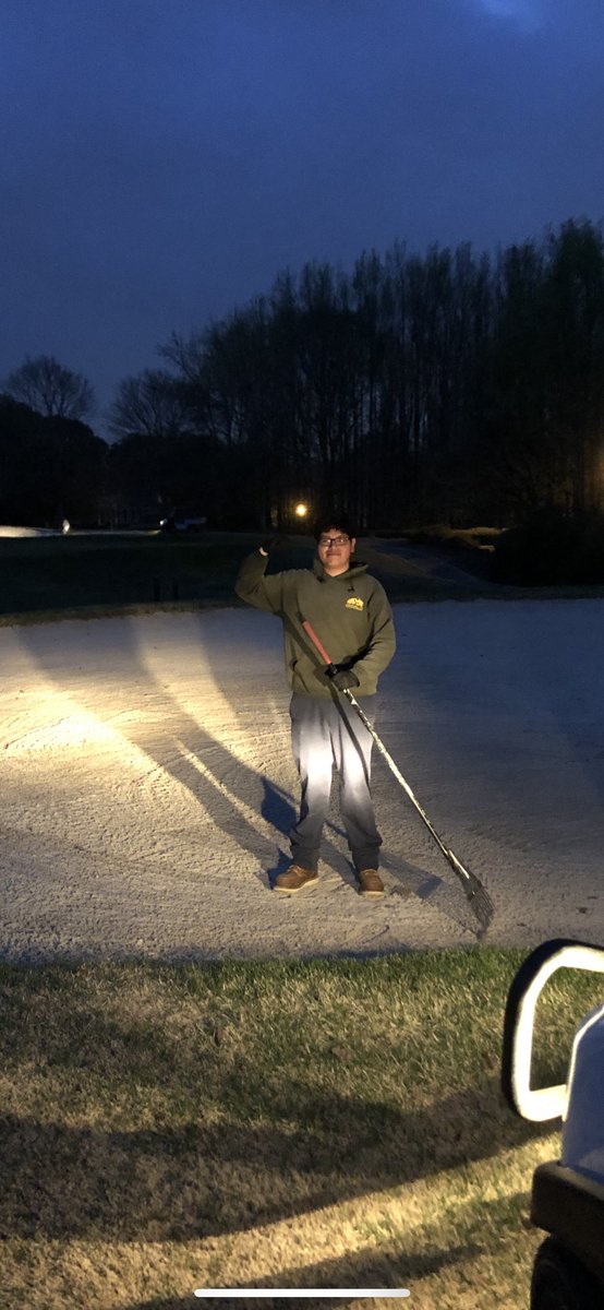Turf Care team member, Jose, out raking bunkers with the help of some cart lights this morning 💡 Today Turf Care is mowing and rolling greens, addressing the bunkers, mowing a few fairways, hole location is 3 and holes #2, 5, 12 and 14 will be CPO.