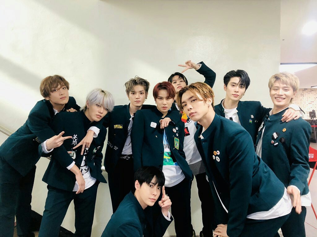 MKN212_'s tweet photo. Terimakasih kalian, aku bangga bgt gpernah rasanya sebangga ini, sekagum ini sm boygroup korea, cuma sama kalian aku bener² ga pernah bosen, kalian kaya uda bagian dr hdp q (uwu), terimakasih NCT 127 we love youu! 🌱❤️
#KickItFirstWin
#ThankYouNCT127
#KickIt1stwin
#NCT127 https://t.co/uPourtW5hQ