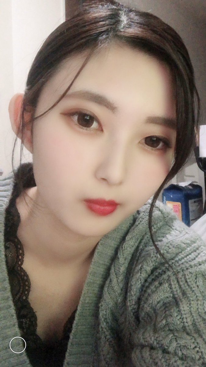 Uzivatel 芸能事務所シャイニング 公式 Na Twitteru 弊社に所属したモデル ダンサーの Momi さん ダンス歴14年 これからの活動に期待 インスタ Momi 1105 Twitter Tomo 芸能事務所シャイニング 芸能 舞台 歌手 タレント モデル 俳優