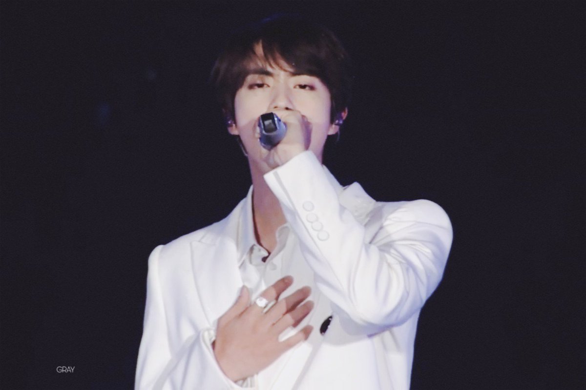 Fck it a thread on Seokjin being complimented on his Vocal skills by professional vocal coaches Kim Yeong Dae saying he was impressed by Seokjin impactive belting at the end of Don't leave me  @BTS_twt  #방탄소년단  #진  #석진  #방탄소년단진  #방탄진  #JIN  #SEOKJIN  #BTSJIN