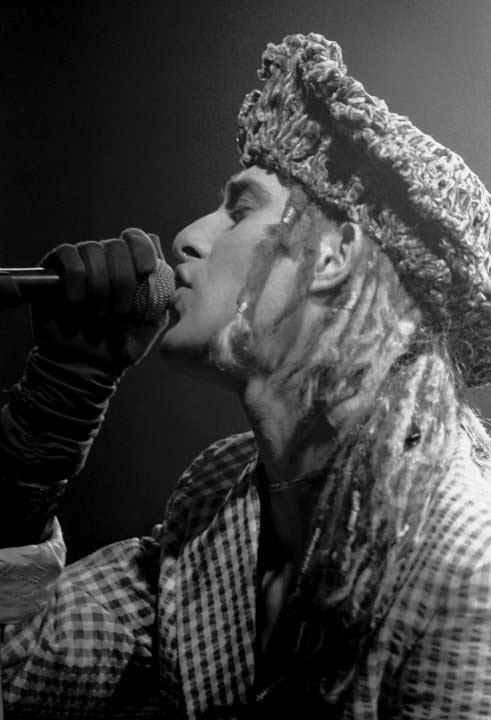 Happy 60th birthday to Jane s Addiction / Porno For Pyros frontman Perry Farrell! 