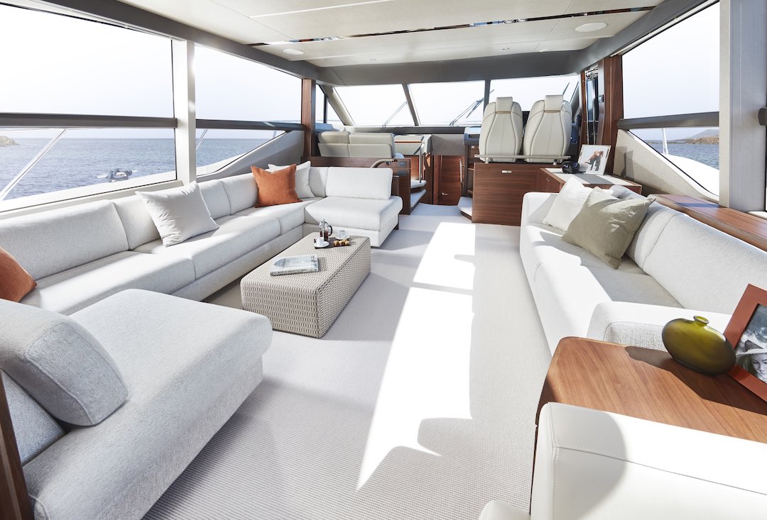 PSciacca23's tweet photo. Meet the @PrincessYachtUS F70. #yacht #yachts #yachting https://t.co/CJXkvOwFS1