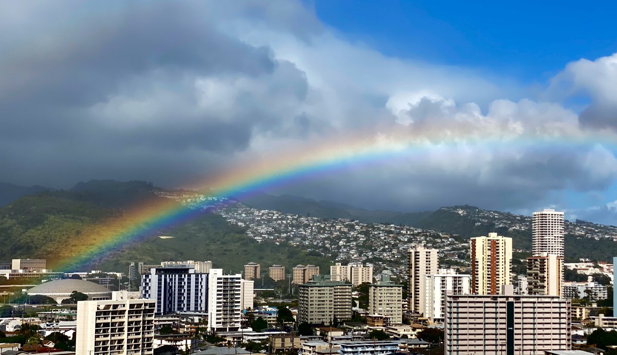 DaraInHawaii's tweet image. Sometimes you just need a sign that everything is going to be alright. 🌈🙏❤️

Sending love to the 🌏.  #CoronaLockdown #CoronavirusPandemic
