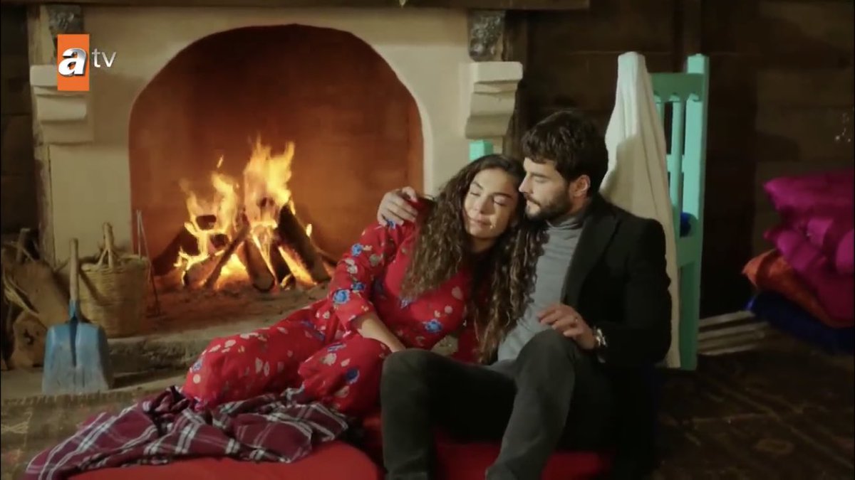 look at them all cuddly I’M SOFT  #Hercai  #ReyMir