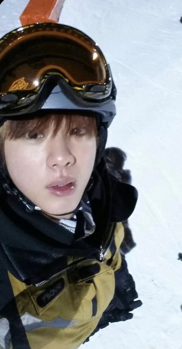 Snowboarder/sandboarder