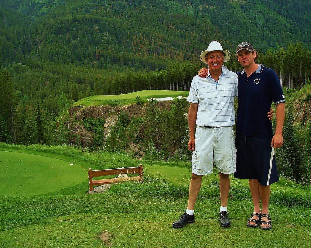 If you are a golf person please join the challenge of posting your fav golf photo. Just one picture, no description. Please copy the text in your status, post a picture and look at some great memories/pictures. 
Missing golf so very much <a href="/greywolfgolf/">Greywolf Golf Course</a> ⛳️🏌🏻‍♂️