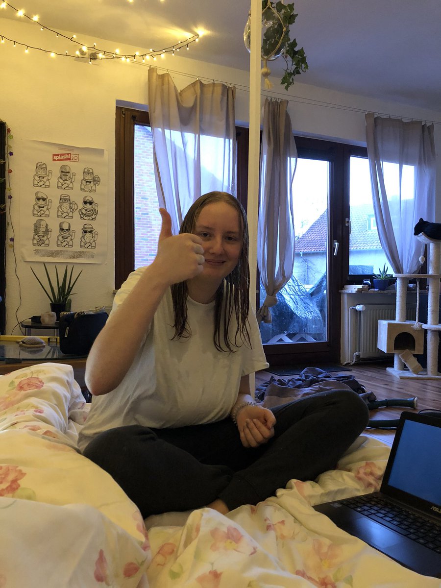 shit_papi's tweet image. SHE REALLY MADE A PRESENTATION ON WHICH TV SERIES TO BINGE NEXT. I am dead. #QuarantineLife