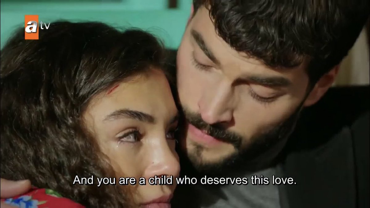 he’s reyyan and hazar’s relationship’s strongest supporter  #Hercai  #ReyMir