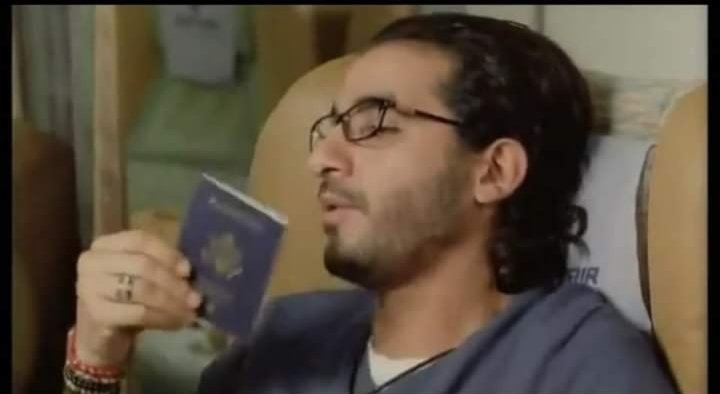 hagar_a5's tweet photo. - ايه يا انسه اللى منزلك دلوقتي ف حظر تجوال 
- ايه الجو الخنقة دا اما اهوى بكارنيه إعلام بتاعى 😎 https://t.co/8nchBzDlr0
