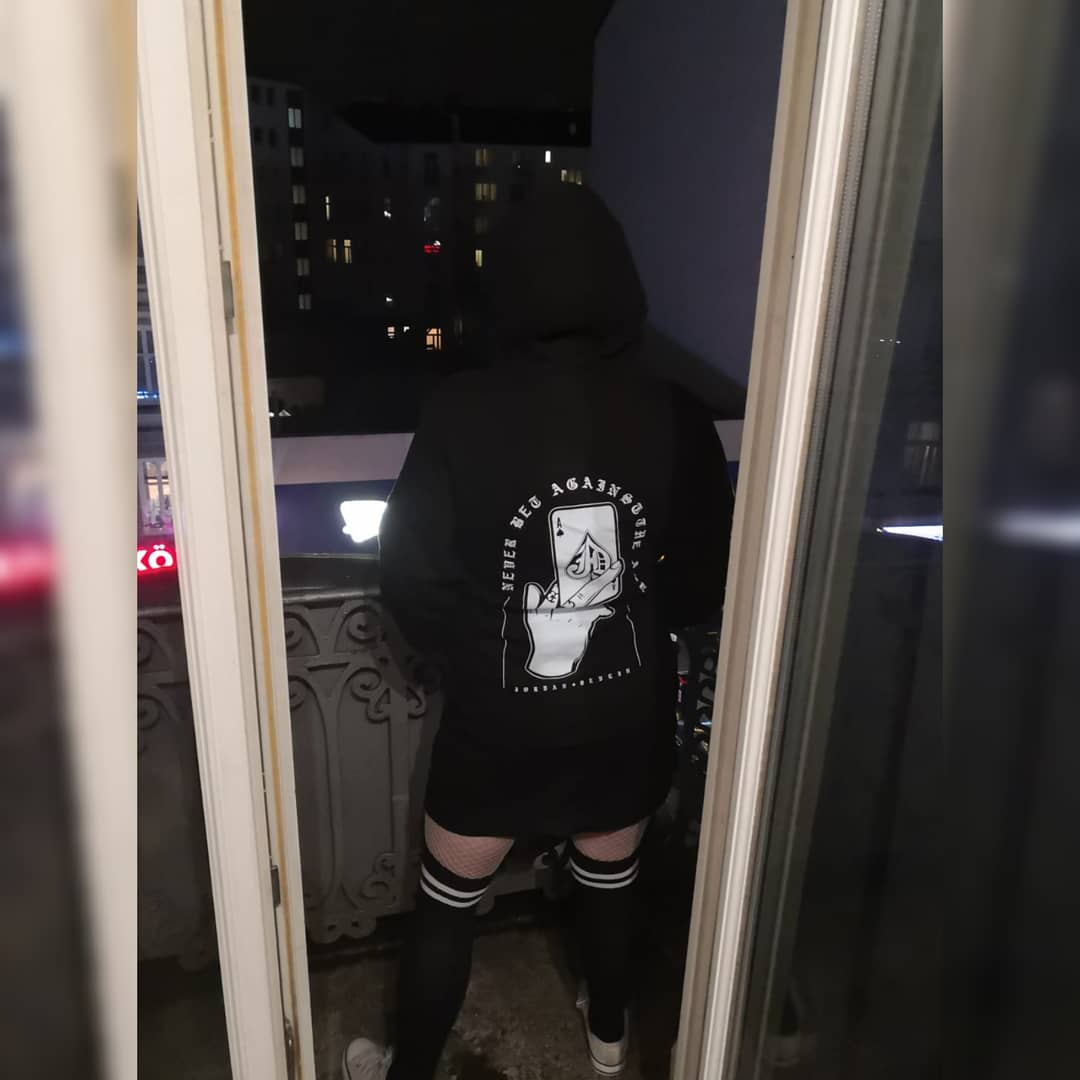 JeniferHoche's tweet photo. HELP WITH MERCH!🙌🙌🙌🙌🙌🙌

Join in and support your favorite Wrestlers 😊😊😎😎👌.
👇👇👇👇👇👇👇👇👇👇
https://t.co/YtkJFTrGVi
☝️☝️☝️☝️☝️☝️☝️☝️☝️☝️
.
#jordandevlin #irishace #importkiller #merch #wrestling #nxtuk #favorite #hoodie #helpwithmerch 
@Jordan_Devlin1 https://t.co/Tb2nHeHjZ1