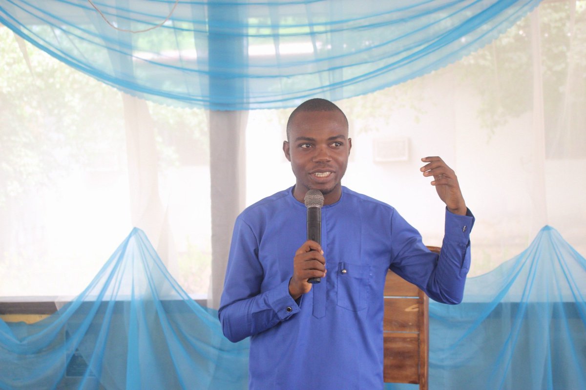 niyiikuomola's tweet photo. Alright.. Let's begin!
"How do I maximize this period as an UNDERGRADUATE?", you may ask.
I'd do a recap of something that was said at #SOWESS2020 in February.
The first thing you must master is YOUR TIME. https://t.co/aN4d7nVrNT
