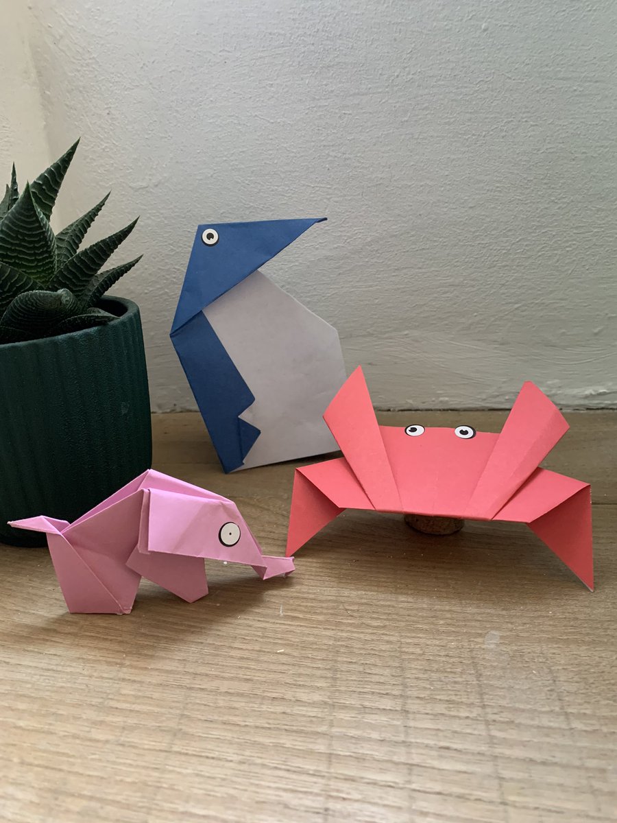 Another addition to the Origami Family and challenge. 

Origami Elephant. 

#whatcanyoumake? #origamichallenge