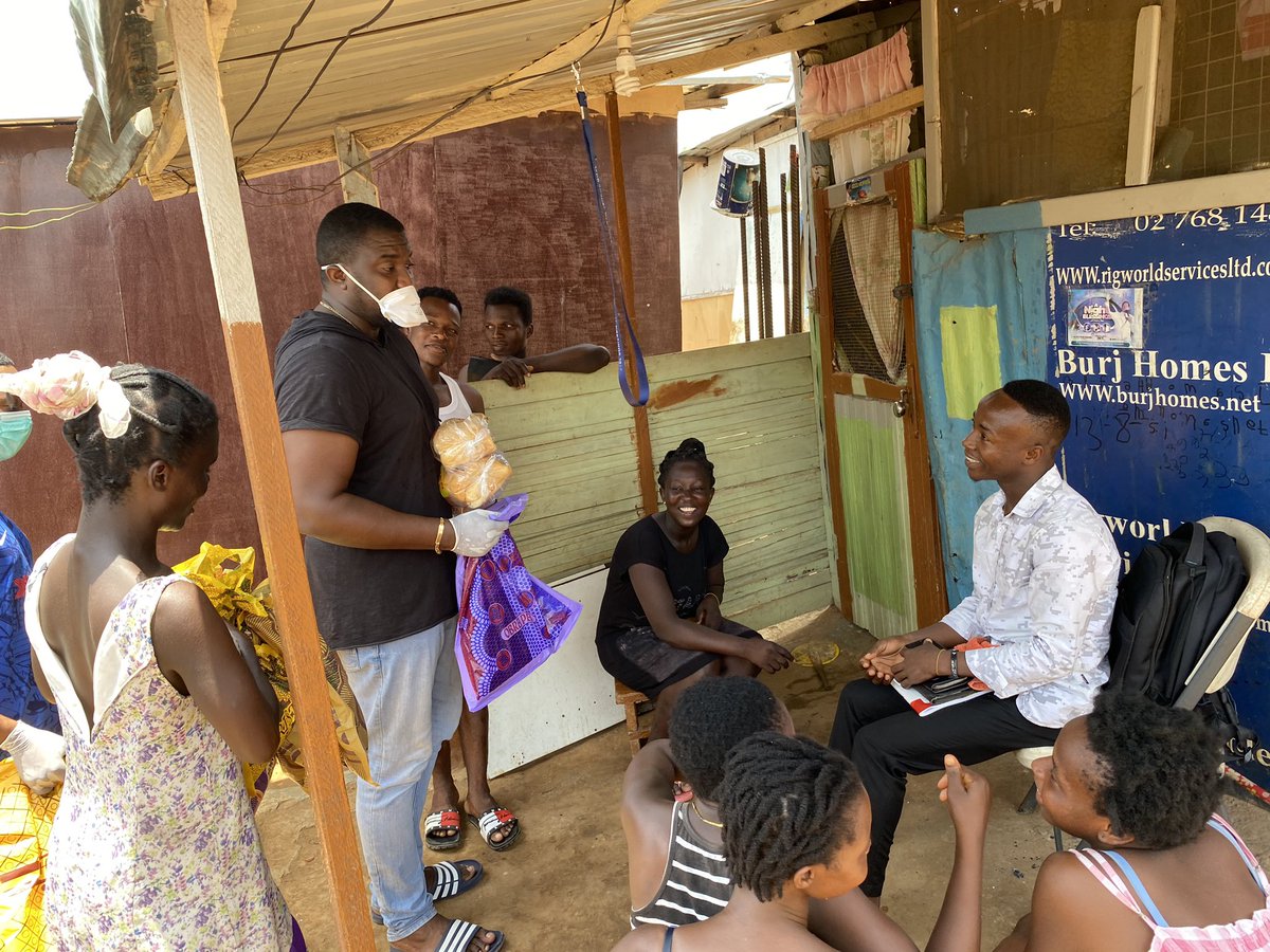 johndumelo's tweet photo. This morning I donated bags of rice, water, oil, Gari, bread, tomato paste, soap and fresh eggs (from my farm) to over 260 less privileged families in Ayawaso West. It is my hope and prayer that my widow’s will mite sustain them during the lockdown. #StayAtHomeAndStaySafe https://t.co/zRZgaBVcK4