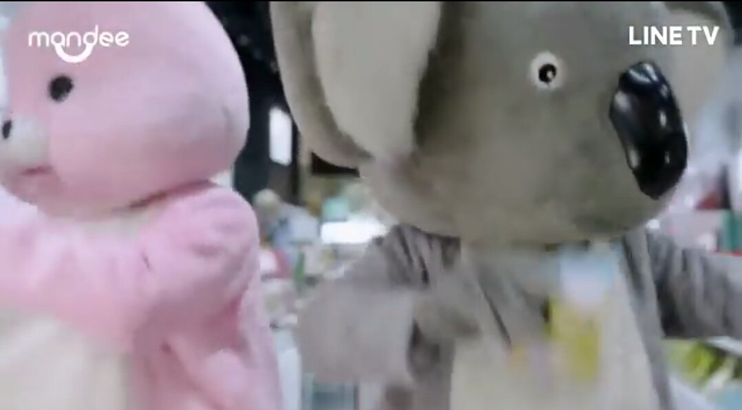 iamdybrrr21's tweet photo. I think I watched the wrong BT21 series 😅😁
Cooky❤Koya, BL edition.
#BL21
#WHYRUtheseries https://t.co/pWCg9svM0V