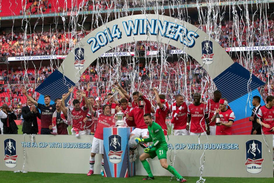 ArsenalFansFR's tweet photo. ET C’EST FINI À WEMBLEY OÙ ARSENAL REMPORTE LA FA CUP (2013/2014) FACE À HULL CITY!
On vous laisse avec quelques images qui vous rendront sûrement un peu nostalgique! 🔴⚪️
#ARSHUL #FACupFinal @EmiratesFACup https://t.co/SQDwXot6Eq