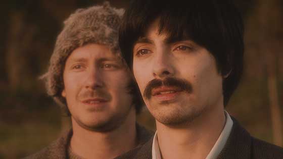 Agradecemos a los miles de amigos y amigas que han visto #YdeProntoelAmanecer a través de ondamedia.cl en estos tiempos difíciles! Gracias por el apoyo al #CineChileno
<a href="/JulioJung_actor/">Julio Jung</a> <a href="/pedracos/">Pedro Vicuña Navarro</a> <a href="/MagdaMullerV/">Magdalena Müller V.</a> <a href="/ana_josefa/">anajosefasilva.cl</a> 
<a href="/jcsilva_a/">Juan Carlos Silva</a> <a href="/culturas_cl/">Ministerio de las Culturas</a>