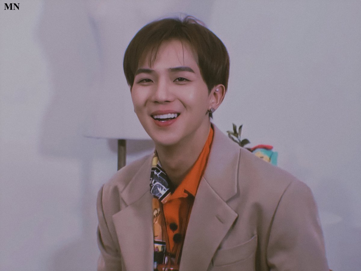 mino_mood's tweet photo. 🎂🐻

#HappyMINOday
#GeniusMINOday
#3월30일미���꽃이만개 https://t.co/qJXdkbchF6