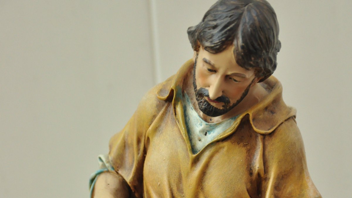 Saint Joseph, we need your Powerful Prayers to End CoronaVirus! #PraytoEndCoronaVirus #Catholics