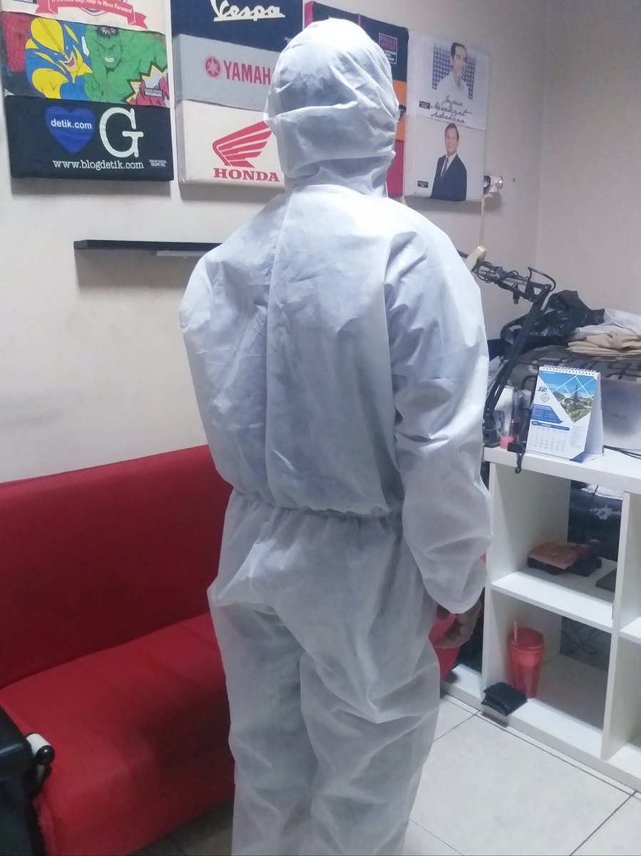 Hai, ini produk kami ya. Sudah dicek dokter dan memenuhi standar. Hanya untuk tim medis, relawan, dan donatur. Cc <a href="/monstreza/">Reza Ikal</a>