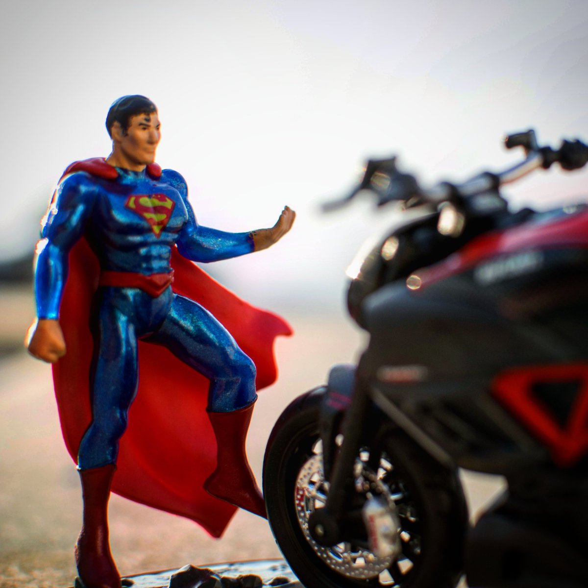 sk41319's tweet photo. There is a superhero in all of us, we just need the courage to put on the cape.
OR
You can stay at home as well!!  #StaySafeStayHome 
#Superman #ducati #Quarantine #diavelcarbon https://t.co/GooKB0y99z