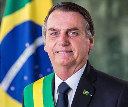 1ThomazTurbando's tweet photo. @Flamengo @VfLWolfsburg_PT @SpursOfficial @juventusfc @ManUtd @werderbremen Não sou de esquerda nem de direita. Mas posso afirmar que as imagens abaixo mostram o seguinte:

Lula e o melhor presidente que esse país já teve. https://t.co/gKzSBcyCIc