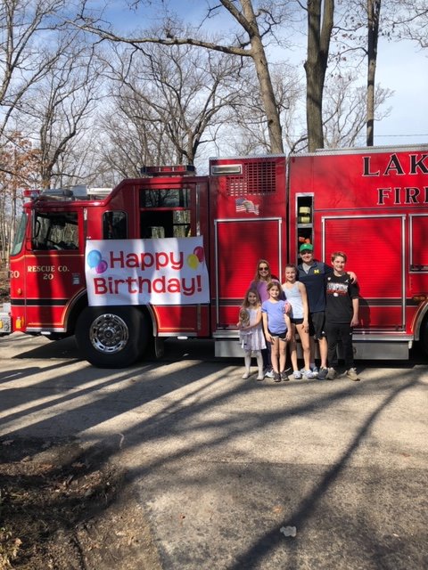 Lake Bluff Fire Department will drive by your house for birthdays.
bit.ly/2WPoIYS