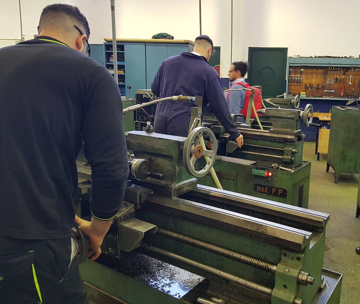 💻 El alumnado de <a href="/FPAndaluza/">Formación Profesional Andaluza</a> podrá hacer el módulo de Formación en Centros de Trabajo por teletrabajo.

➡️ <a href="/EducaAnd/">Consejería Desarrollo Educativo y FP</a> envía instrucciones a los centros para el seguimiento y desarrollo de esta formación durante el periodo provocado por el #Covid_19.

➡️  cutt.ly/qtRqTqT