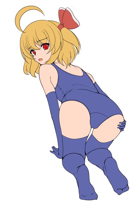 スク水ルーミアの下描き
旧スクとセパレートスク水
手直しして完成させます 