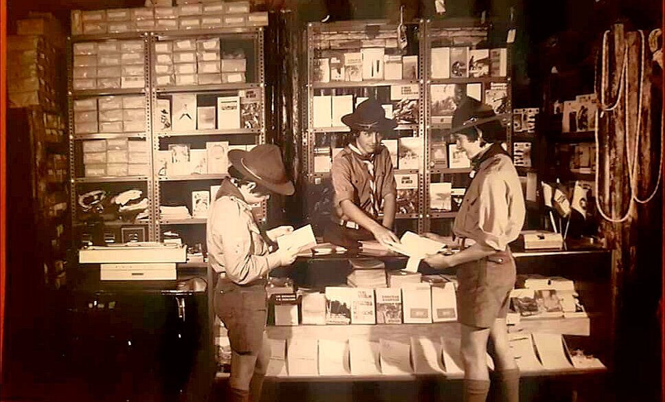 Tienda Scout años 70s #ScoutsBadenPowellDeEspaña
#scouts #escultismo