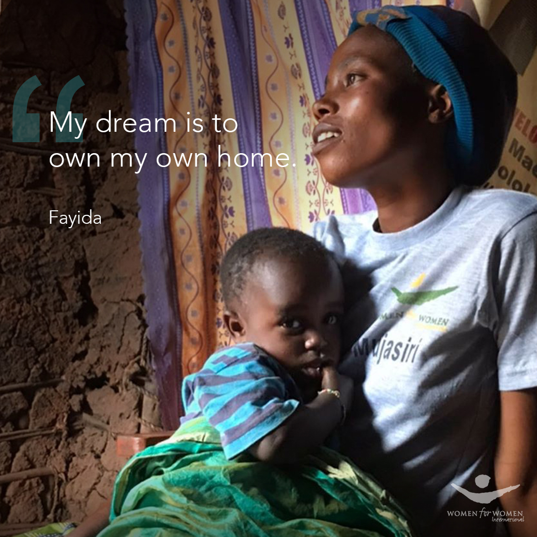 WomenforWomen's tweet image. Fayida is @WomenforWomen program participant. When she was 19 she married the boy next door &amp;amp; today she &amp;amp; her husband are building their dream home. Last month Fayida proudly shared w/ @LaurelAnnAdams our CEO, that she has saved enough to buy tin for the roof &amp;amp; 2 doors!