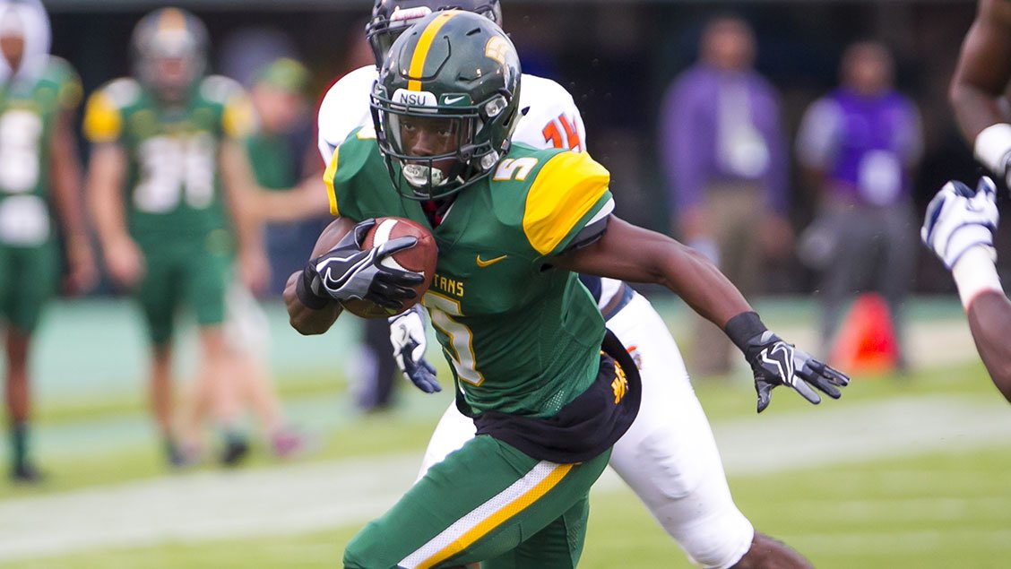 HamptonVjon's tweet photo. Blessed to have received my first D1 offer from Norfolk state @AaronCorp @FUMAAthletics https://t.co/vskfEJQztF