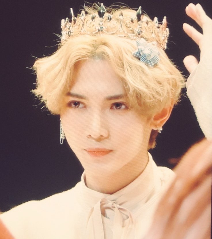 •Yeosang - Belle ( Beauty and the beast )