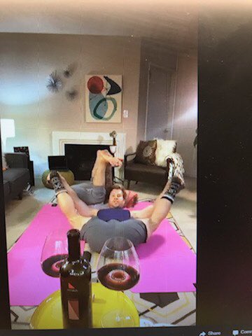 CraigRamsayFit's tweet photo. Tag a friend who needs today’s DRUNK FITNESS class at 3pmPST/6pmEST. Happening on my IG live &amp; FB live ~ https://t.co/69EfsV64AJ
Sip🍷&amp; Stretch 🙆🏽 your Stress away! https://t.co/55D3OP3LFx