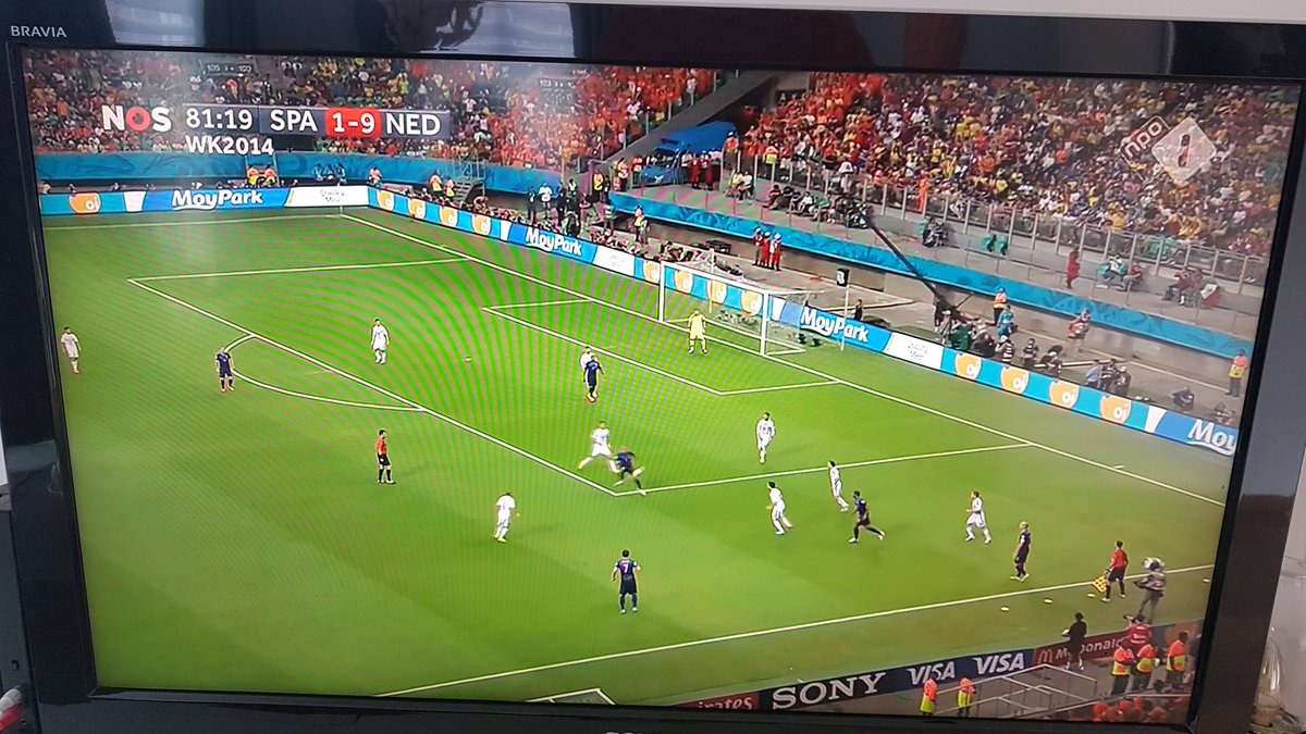 RenePost's tweet image. Leuk om nog eens Spanje-Nederland, wk 2014, te kijken. Zo wist ik niet meer dat het 1-9 werd :-)  #nos #spaned #npo1