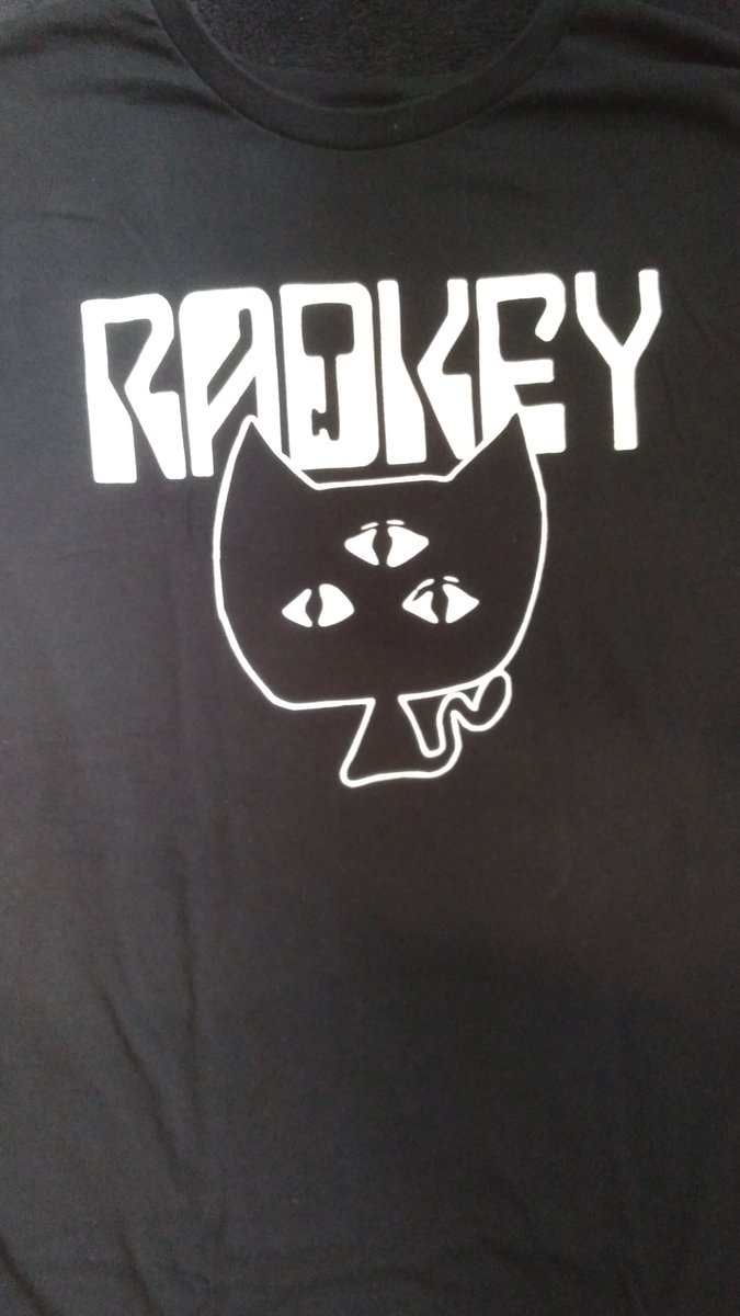 spearl69's tweet photo. @TheMetalLab2 @AnneEstellaRock @Radkey @DropkickMurphys Thanks for the incredible live stream shows 🤘🍀😼🤘
I have a few others in transit. #supportrock https://t.co/zUhJUmTiSz