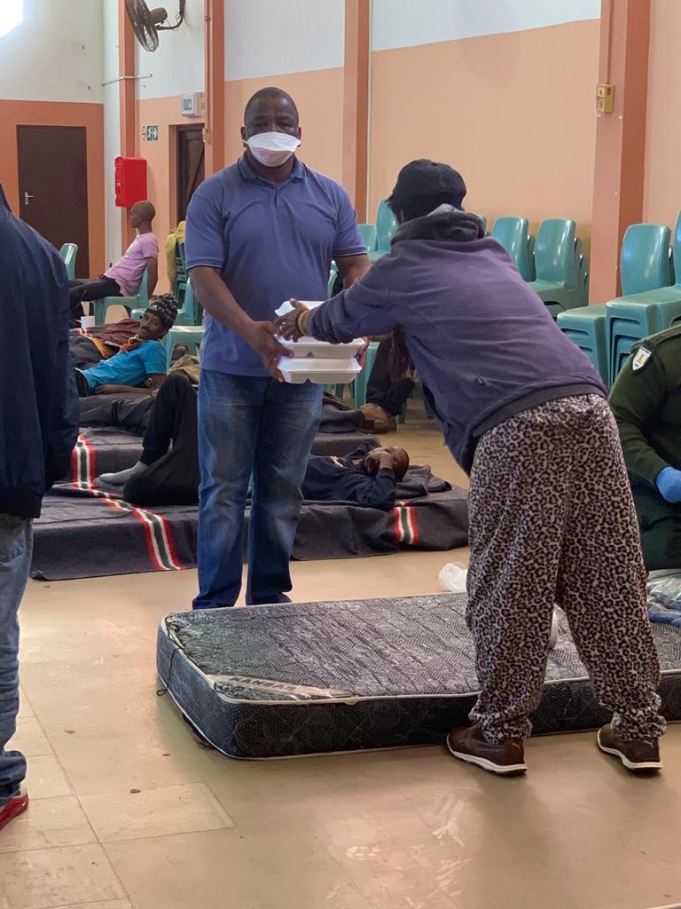 mrlungisa's tweet photo. Our homeless people getting their super now. Our Metro is at work. https://t.co/fzKxl6AeDk