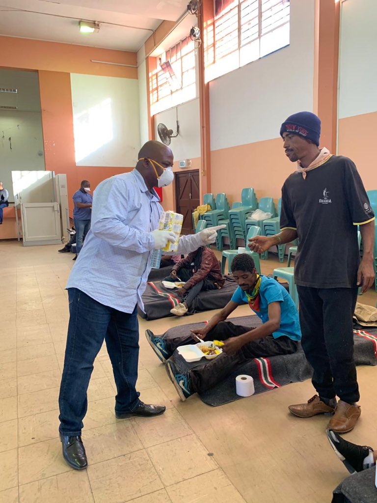 mrlungisa's tweet photo. Our homeless people getting their super now. Our Metro is at work. https://t.co/fzKxl6AeDk