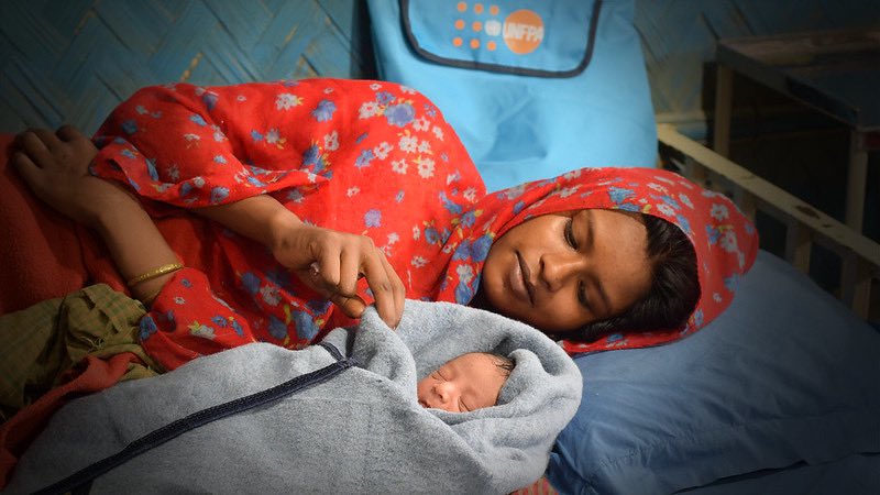 UNFPA's tweet photo. Welcome to the world, little one.

We know this is a scary time.

But we vow to protect you 🧡

#SafeBirth matters during pandemics too. Help us make motherhood safer for pregnant women, new mothers and newborns during the #coronavirus outbreak: https://t.co/wt8Dwv06FX

#COVID19 https://t.co/dNn2wit7Wd
