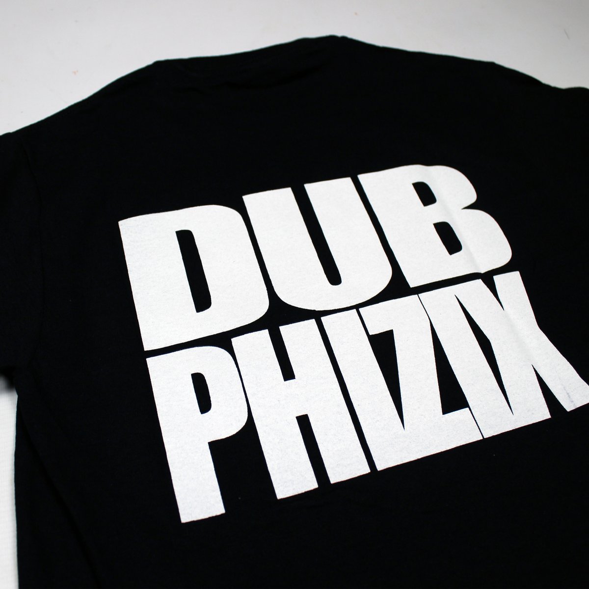 SenkaSonic's tweet photo. Logo T's! @Dubphizix  &amp; SenkaSonic . Sourced &amp; printed by Tommy Bait in MCR: https://t.co/vKsFknjlmn https://t.co/5xLU6pRHWG
