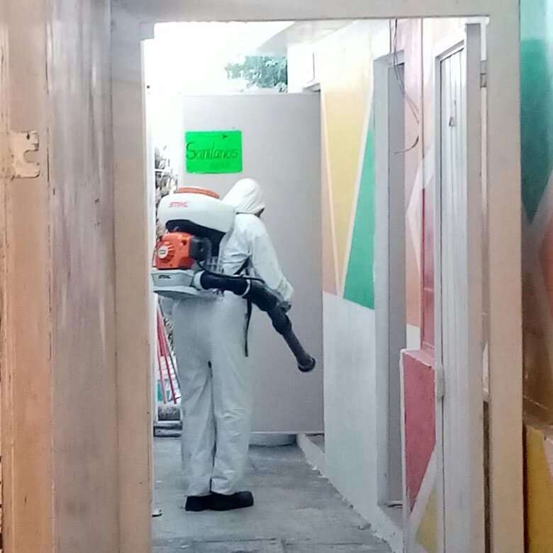 MHGOByJ's tweet photo. Vecinas y vecinos de la @AlcaldiaMHmx, les informamos que hemos concluido la 1er. etapa de sanitización para prevenir el virus #COVID2019mx, con los mercados #PradoSur, #SanIsidro zona y anexo, #MonteAthos, #PradoNorte y #Escandon. 

#MéxicoUnido 
#MHelCorazónDeLaCapital https://t.co/0r8bVAsGjZ