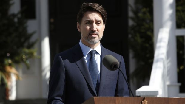 InspireHalton's tweet photo. Today, Prime Minister Trudeau pledged $7.5 million in funding to Kids Help Phone to provide mental health support to children and youth impacted by school closures and reduced access to social support and community resources. Positive news for youth impacted by COVID-19 closures. https://t.co/ptUzn9q3ce