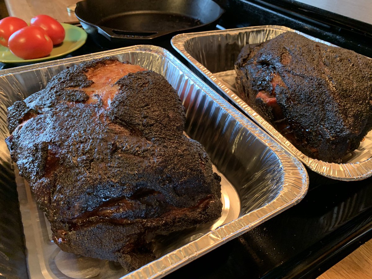 stanton_kitchen's tweet image. Pulled pork! #stantonskitchen #prepatl #food #foodservice #chef #culinary #delivery #delicious #catering #atlanta #atl #foodie #foodtruck #foodtrailer #bbq #pork #pulledpork #smoked #smokedpork #meat #sunday #sundayfunday #good #sogood #smallbusiness
