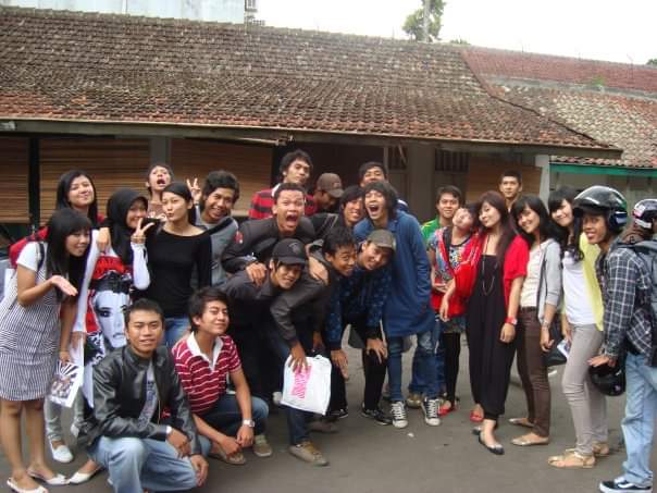 Nyunyun tweet media