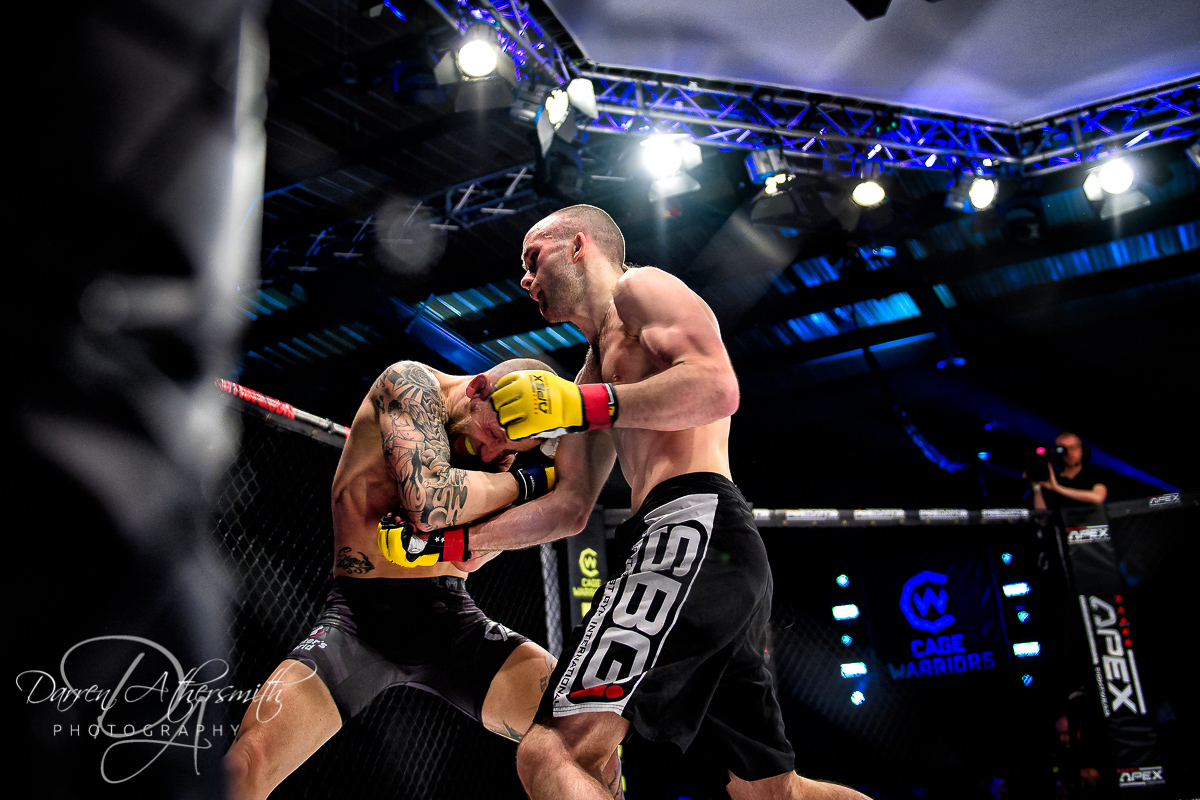 dathersmith's tweet photo. Just as I was trying to get established as an #MMA photographer the world goes in to lockdown! Hopefully we can all get back to normal as soon as possible, in the meantime I'll share some old shots. @CageWarriors #CWMCR #CW112 #JackCartwright #ManuelBilic https://t.co/qQpi8uBQf7