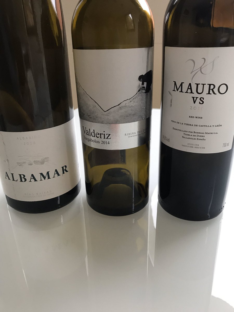 #YoMeQuedoEnCasa y ahora aprovechando que los restaurantes no se llevan el mejor género... a cuidarse y seguir disfrutando en casa