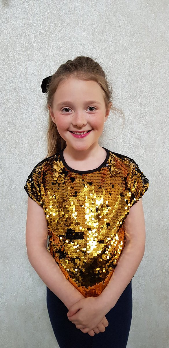 LordSmythe's tweet photo. A big positive about the current situation is ......having this one staying with us YAY! for our #PrincessHarriet β€πβ€ #family #love https://t.co/gVrZClVmgZ
