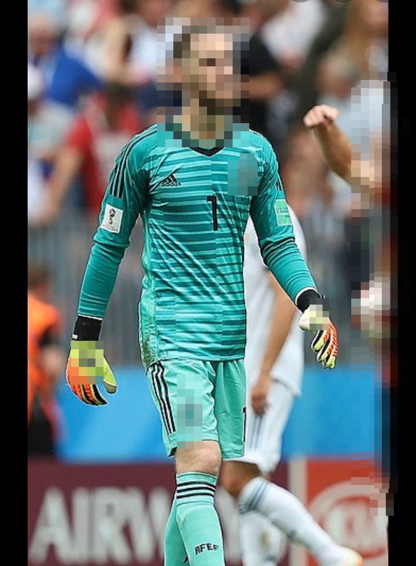 brownygkcoach's tweet photo. GK Picture Quiz... Part 3. Who is this ??
Picture 10 of 10
RT and tag GKs 👍🏻 #GetInvolved 
Compile your answers and post before 7:30pm https://t.co/SiKrlzj0lh