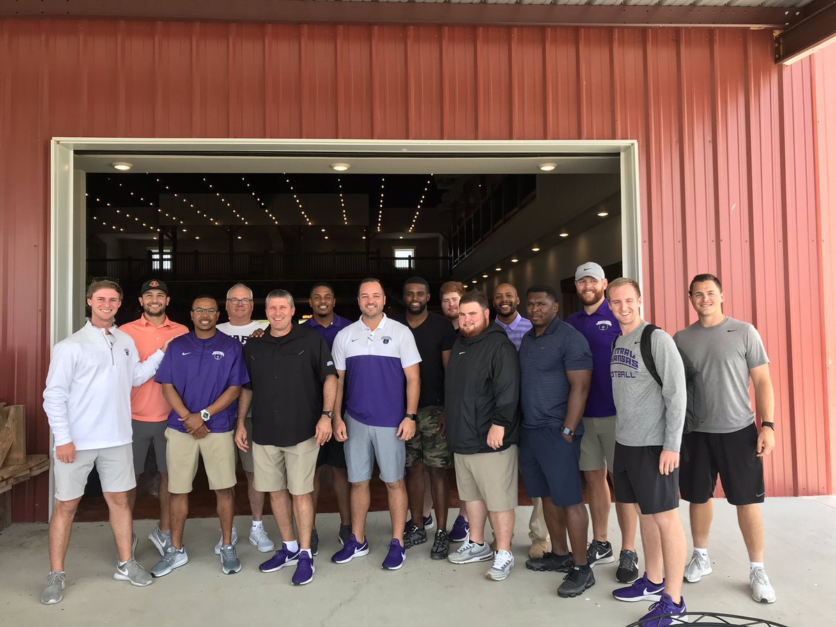 CoachGunnellSFA's tweet photo. Challenge accepted! Nominated by    @TrentonCorley Instead of posting pictures of ME coaching, I have decided to post pictures of the things/People that God has given me in life to become the kind of Coach that I want to be! All that I have is because of what HE has given me! https://t.co/R4O0gCnR2q
