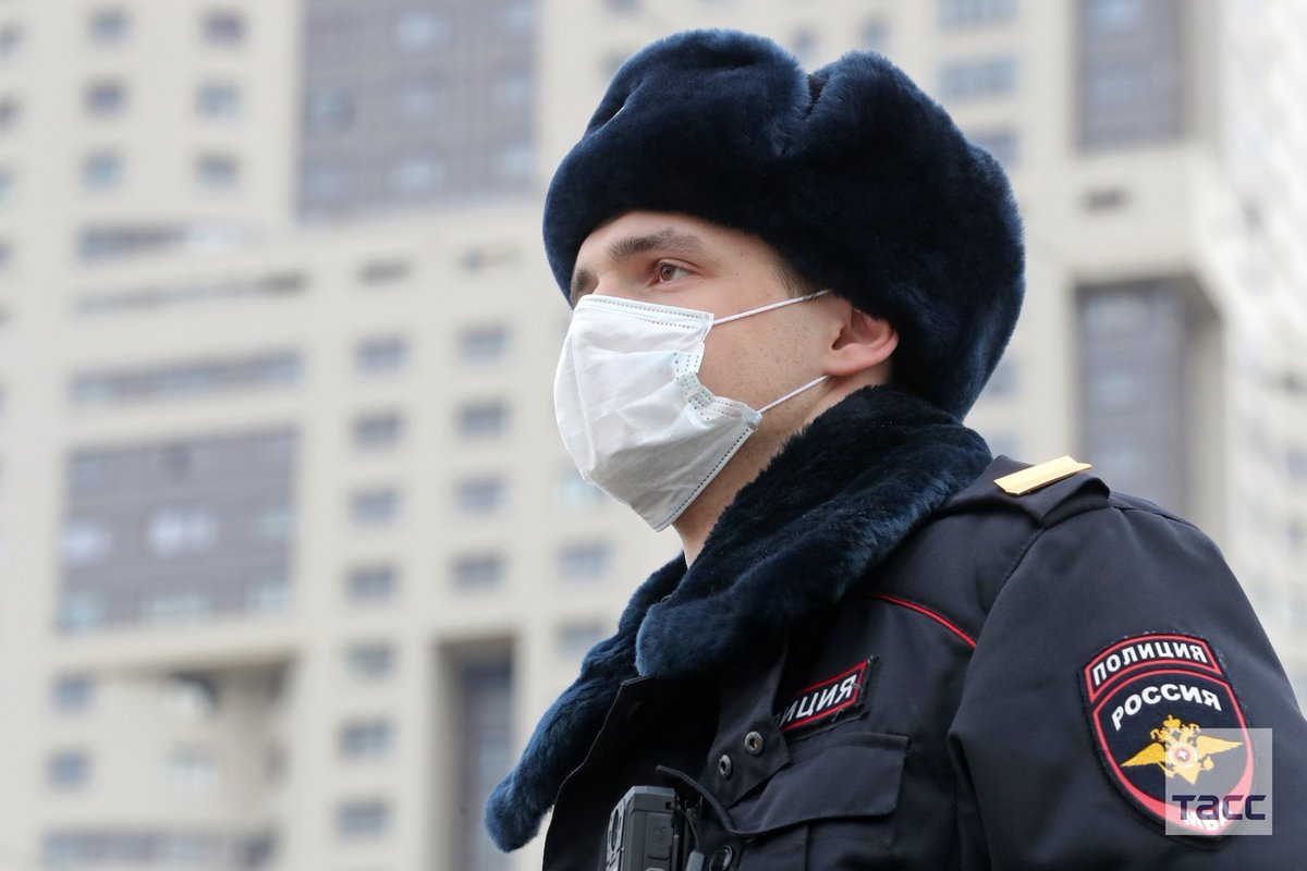 Без наличия специальных. Без наличия специальных